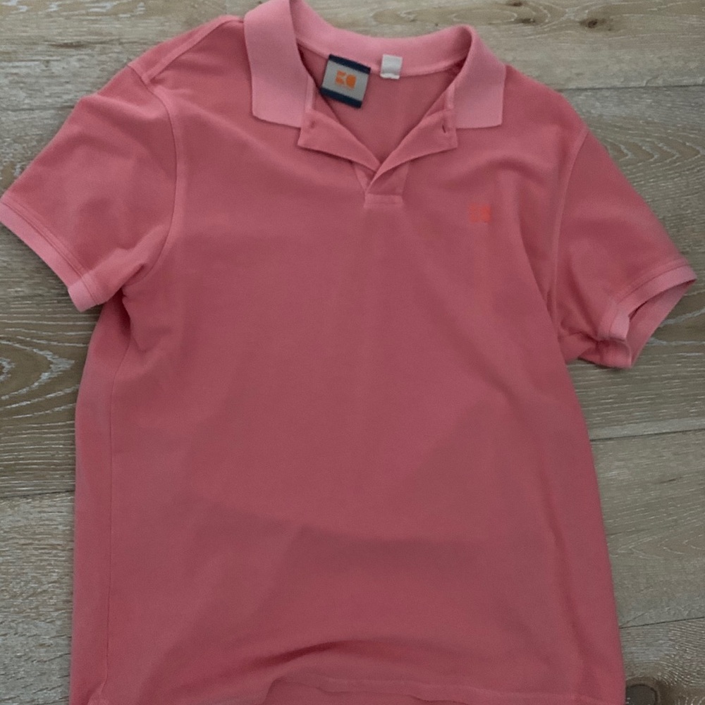 Salmon Hugo boss polo xl shirt great condition men